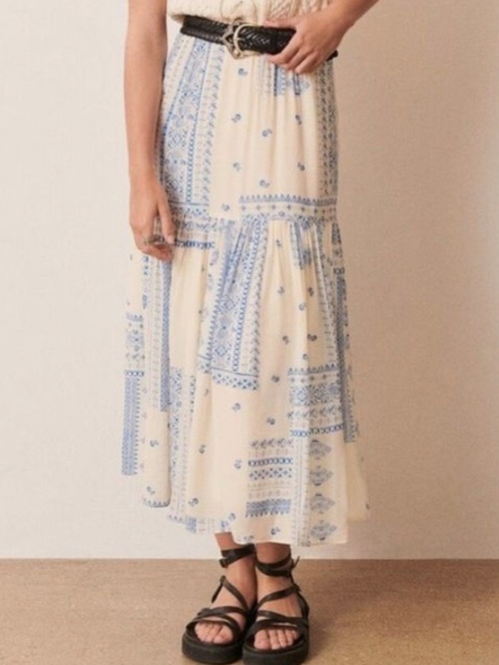 Maison D’Amelie Anthropology Line Women's Cream and Blue Printed Maxi Skirt